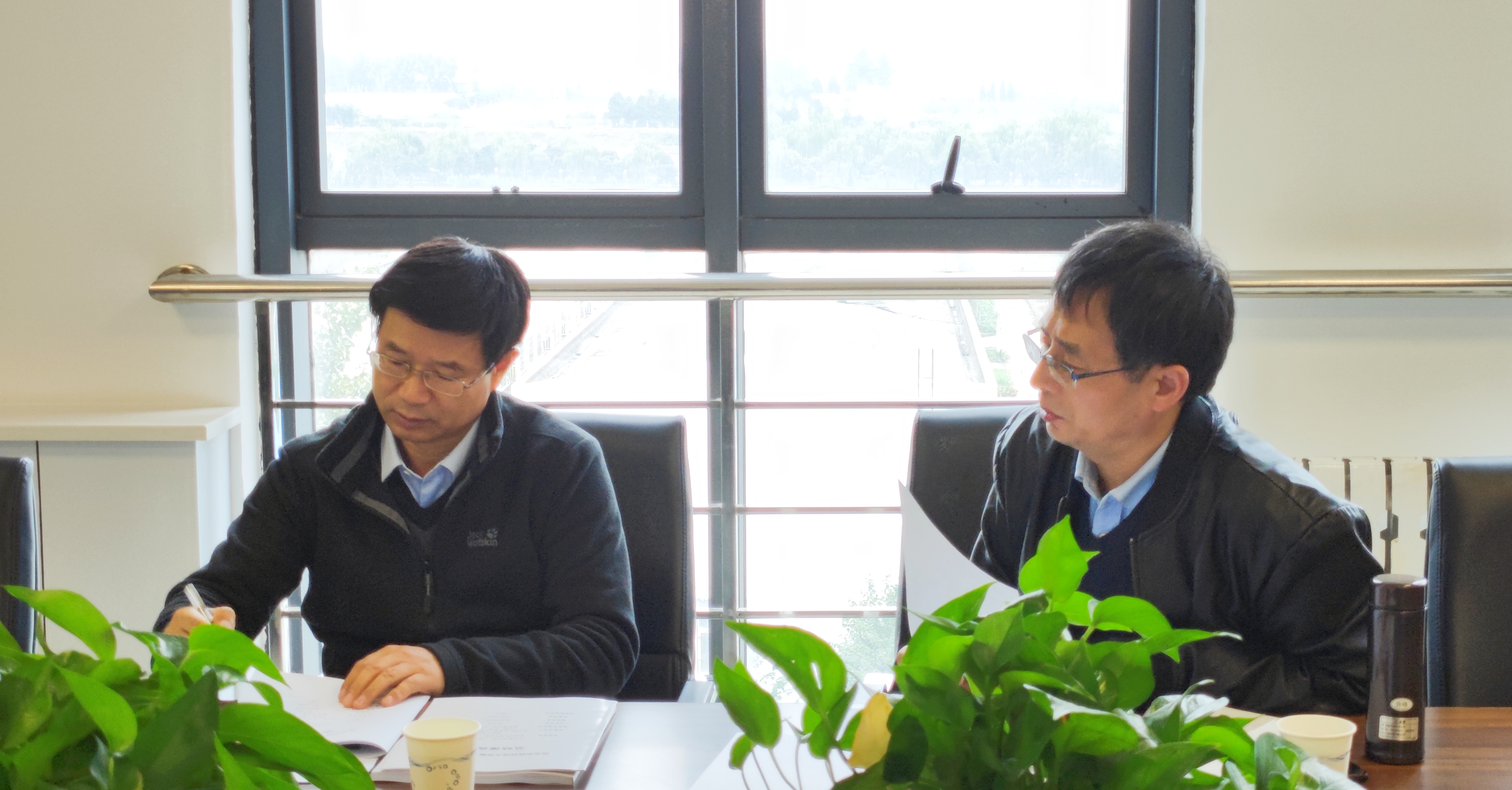 9b369da825c54cd5956a9258546417d2.jpg 9b369da825c54cd5956a9258546417d2.jpg